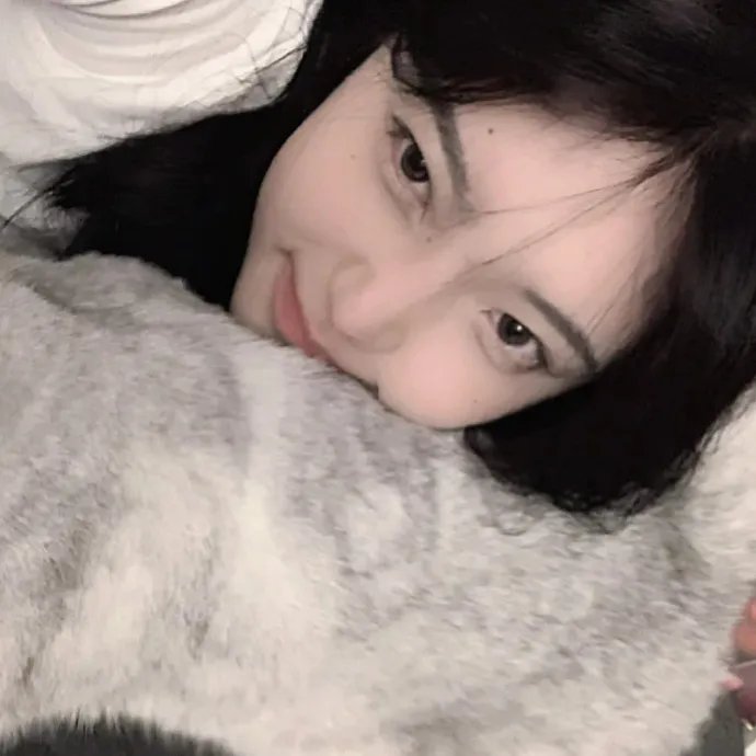 穿到家属院，我改写炮灰人生